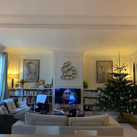 Cosy A 5 Min De Paris *